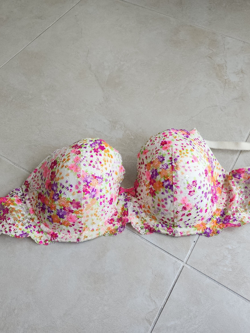 Victoria's Secret Floral Printed Underwire Bra in White, Pink, Orange, Purple